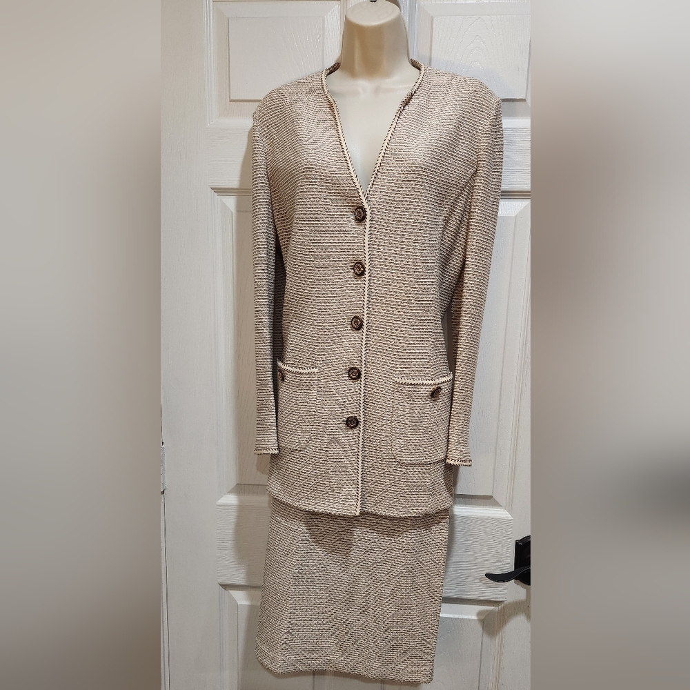 St. John Skirt Suit Set Sz 10